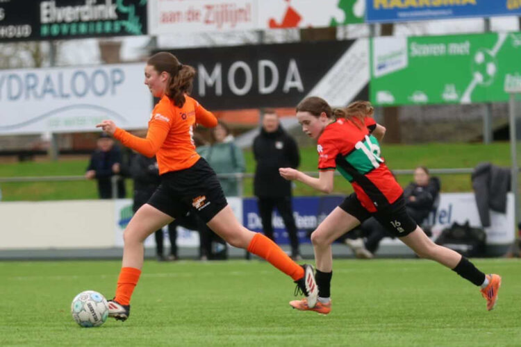 95D28AAB-79B1-4AB5-B365-8DB52EEAF796 2