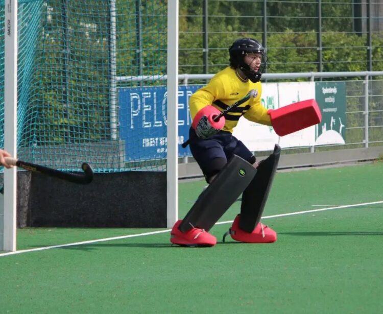 Chloe Heal - UC Davis - Hockey