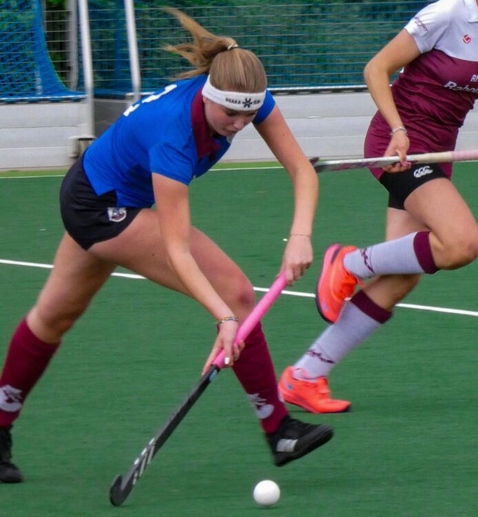 Fenna den Bieman - Lynchburg University - Hockey.