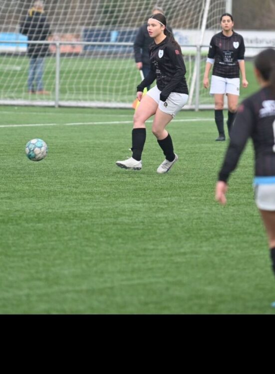Inez van der Wegen - Bethany Lutheran College - Voetbal