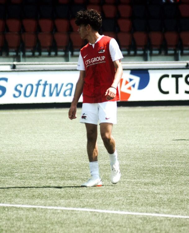 Julian van Rijsdam - Pearl River - Voetbal