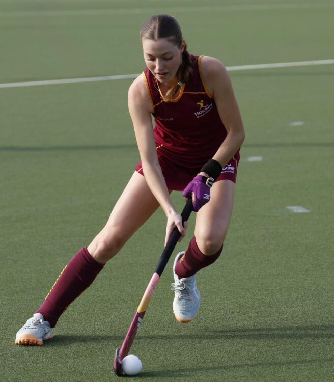 Niamh de Jong - University of Iowa - Hockey