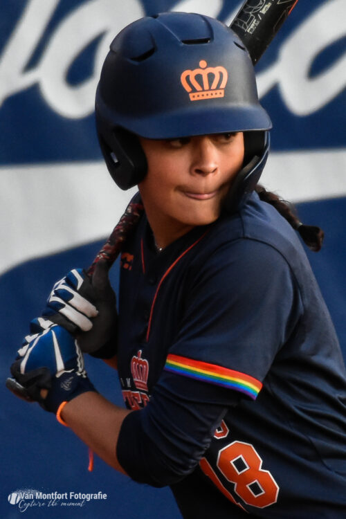 Senna Grootings - Florida Southwestern State College - Softball@