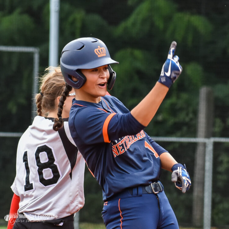 Senna Grootings - Florida Southwestern State College - Softball€