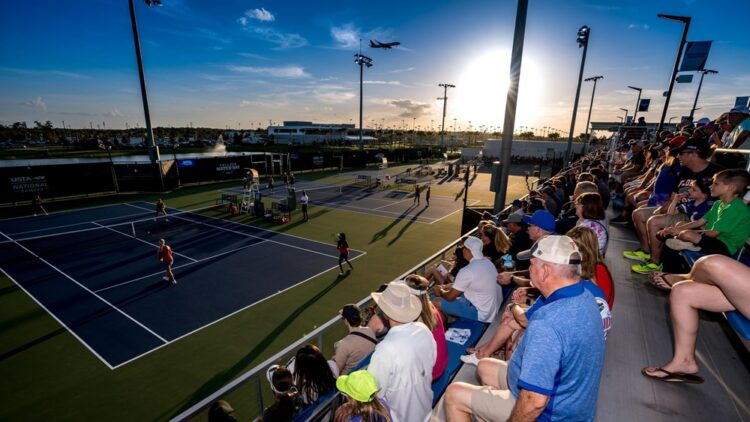 College tennis stadion