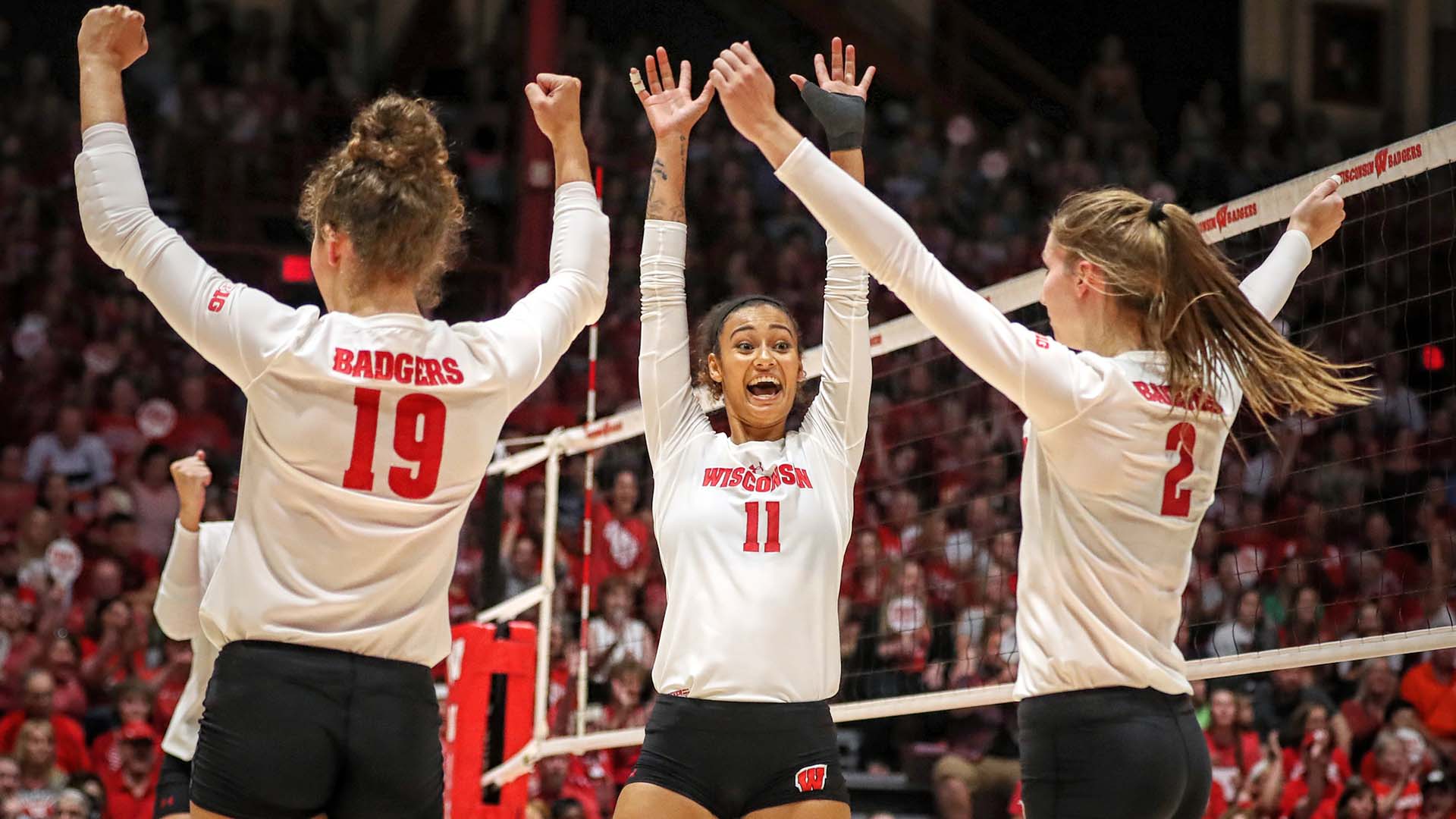 Wisconsin volleyball highlights