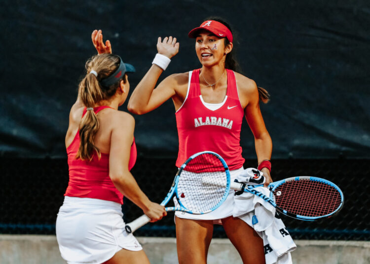 alabama-womens-tennis-doubles-1680x1200